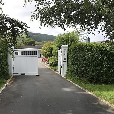 Te Moana Bed & Breakfast Acomodação com café da manhã Waikanae Exterior foto