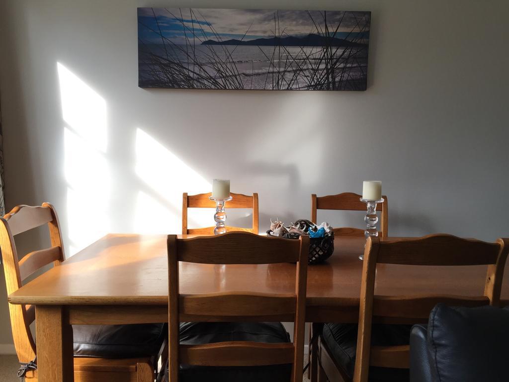 Te Moana Bed & Breakfast Acomodação com café da manhã Waikanae Exterior foto